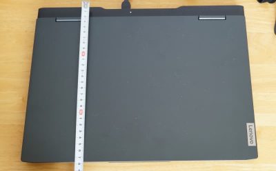 IdeaPad gaming 370iの奥行